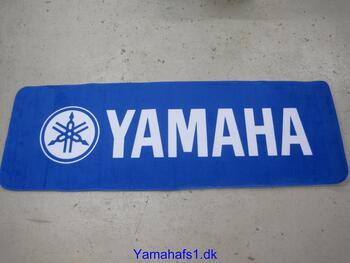 Yamaha måtte i blå. Nr. 1