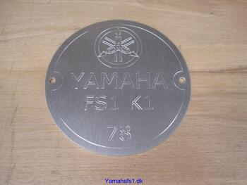 Magnetdæksel aluminium med logo - model og årgang FS1 K1 78