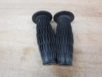 Gummihåndtag universalsæt, Retro sort.