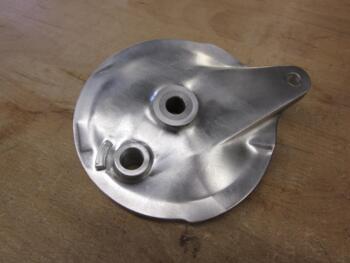 Bremseplade bag børstet aluminium, 14mm bremsenøgle