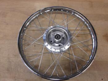 Baghjul gl model 69-76 årg. 1,40x17", børstet aluminium
