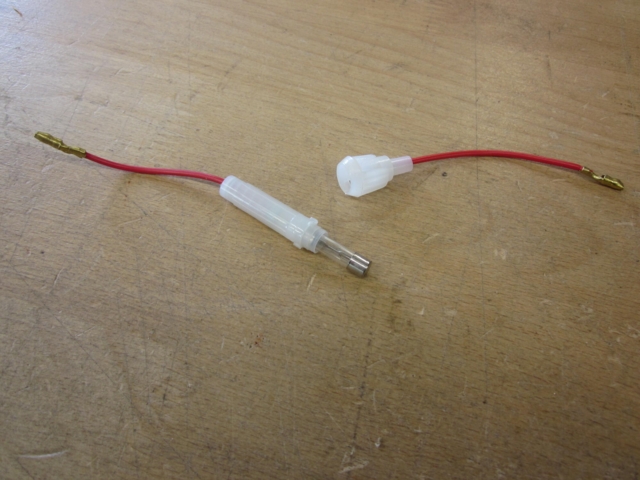 Sikringsholder med 1 stk sikring, ved batteri, Type 2