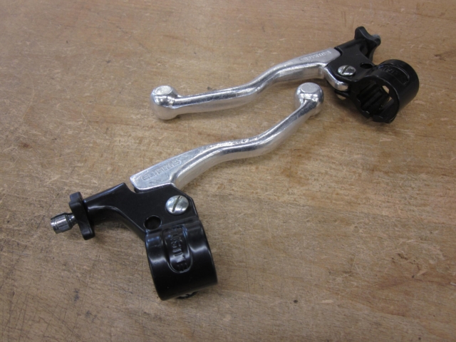 Grebsæt Sort - Sølv Lusito, Kort