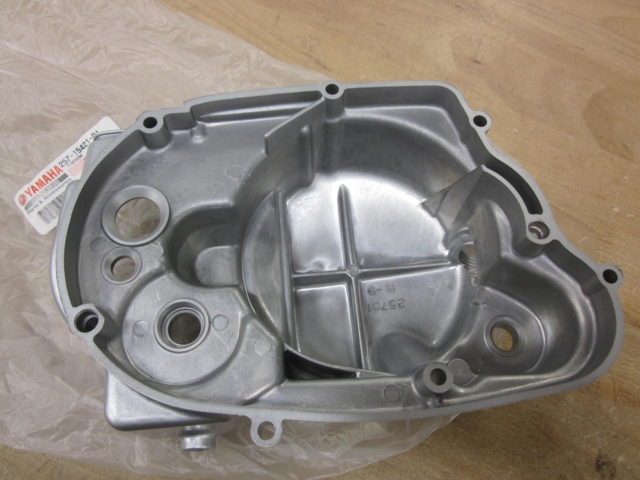 Krumtaphus Oljeskjold, drejeventil, originalt Yamaha