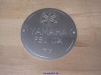 Magnetdæksel aluminium med logo - model og årgang FS1 DX 77